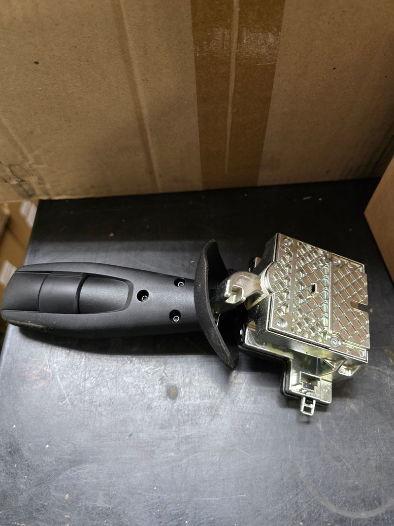 06-89334-003,  TURN SIGNAL SWITCH. NEW # 06-97460-001