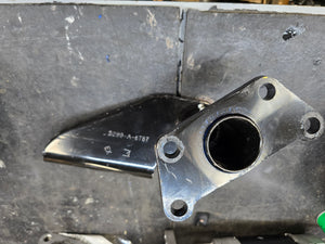 B38-3299A6787 BRAKE CHAMBER BRACKET