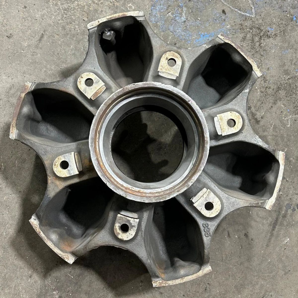RY-835-KX REAR SPOKE WHEEL MACK 8QJ534