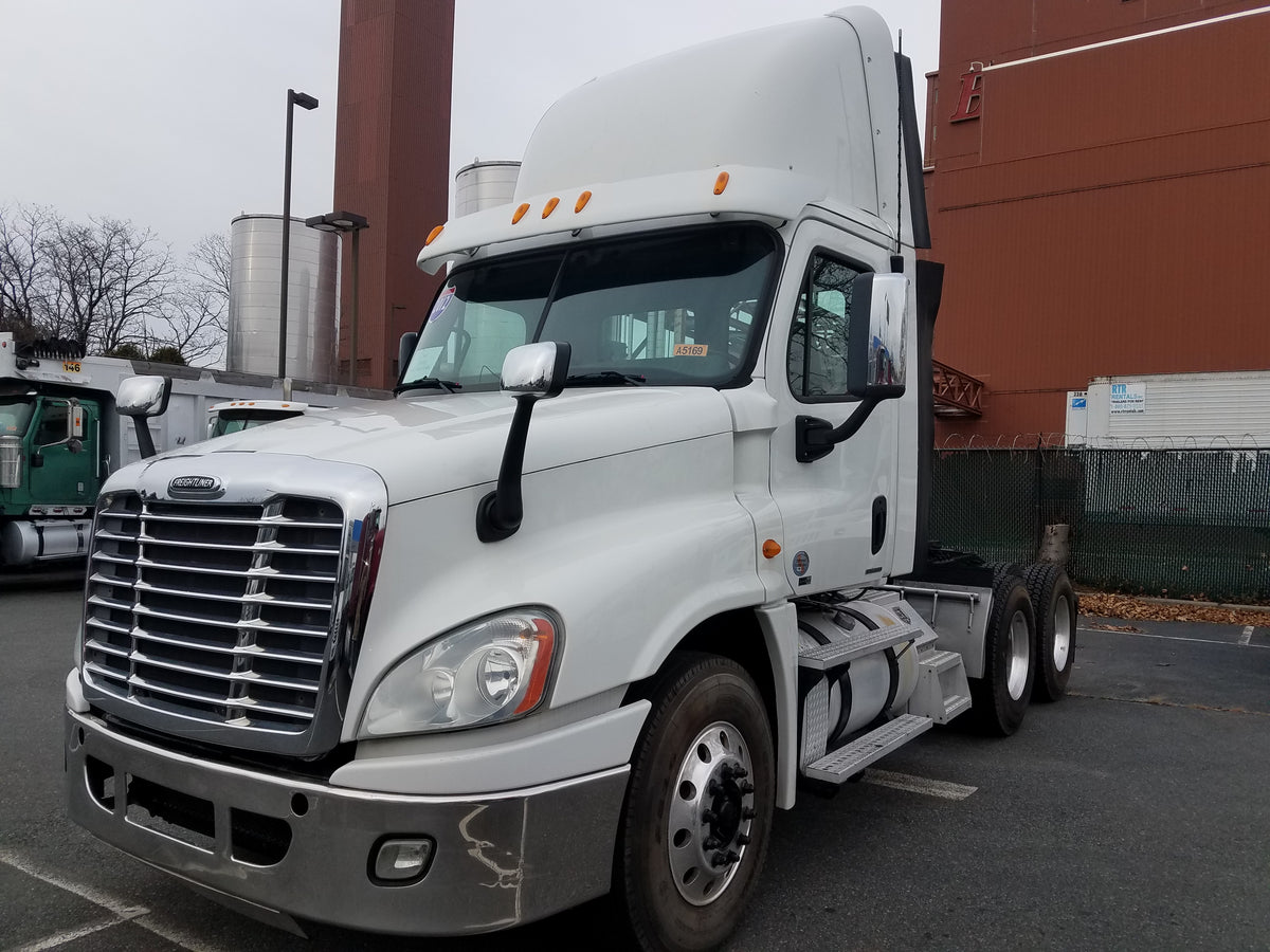 2012 Freightliner cascadia Daycab