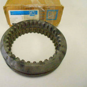 GM 465 4 SPEED TRANSMISSION SYNCHO SLEEVE OE 3901165