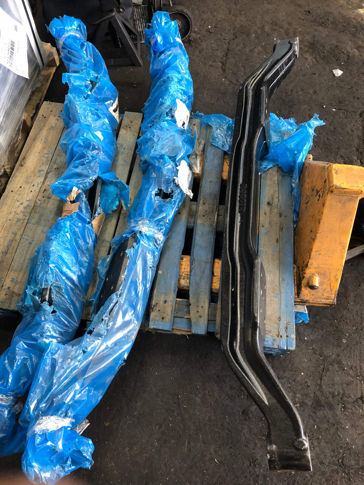 Paccar Axle Beam