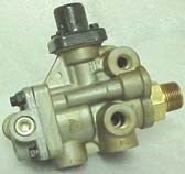 REPLACEMENT SR-5™ TRAILER SPRING BRAKE VALVE 065437